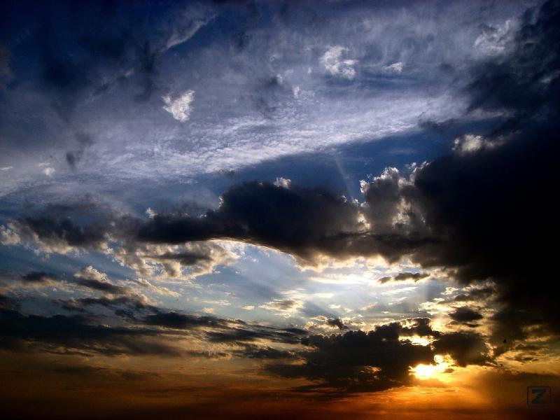 Say bye bye to Sun
https://www.flickr.com/photos/ztec/8434317712/
Albums: Nature