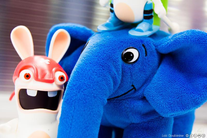 A PHP elephant with some Lapin crétin !
https://www.flickr.com/photos/ztec/9185596489/
Albums: Php