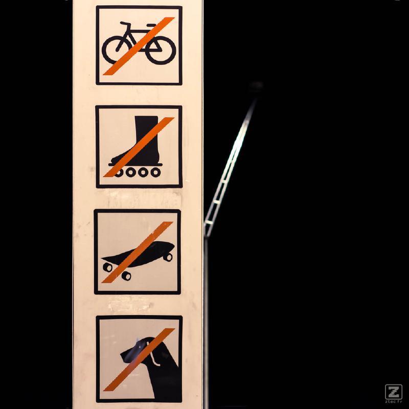 no description
https://www.flickr.com/photos/ztec/30087328666/