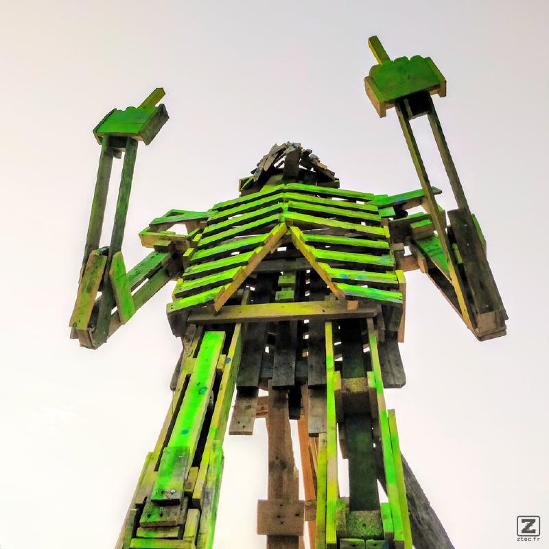 no description
https://www.flickr.com/photos/ztec/42560612920/