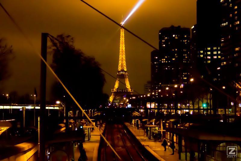 no description
https://www.flickr.com/photos/ztec/8433190095/
Albums: Architecture