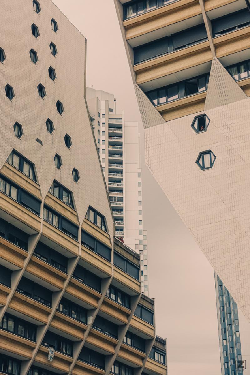Multiple futuristic buildings in Paris.  
https://www.flickr.com/photos/ztec/53826107951/
Albums: www, Paris