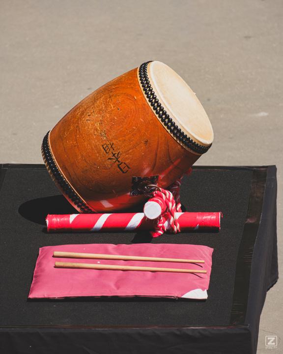 The drum used to play the song indicating the sumo battle will begin