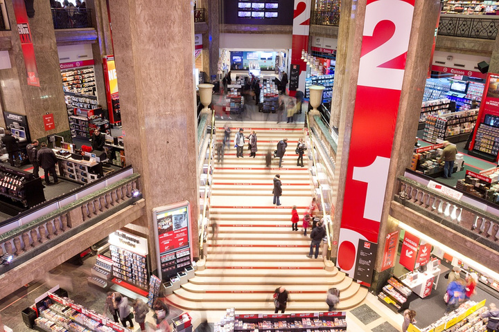 no description
https://www.flickr.com/photos/ztec/8433190761/
Albums: Architecture