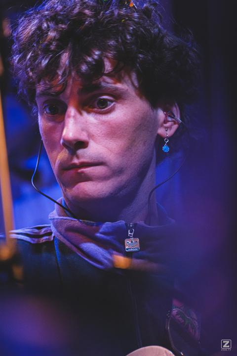 Jean-Loup playing guidar. (name unsure because no credits online)