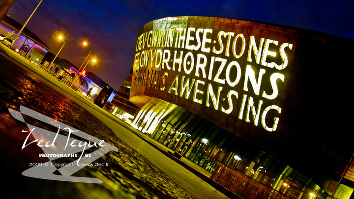 no description
https://www.flickr.com/photos/ztec/8433223465/
Albums: Architecture