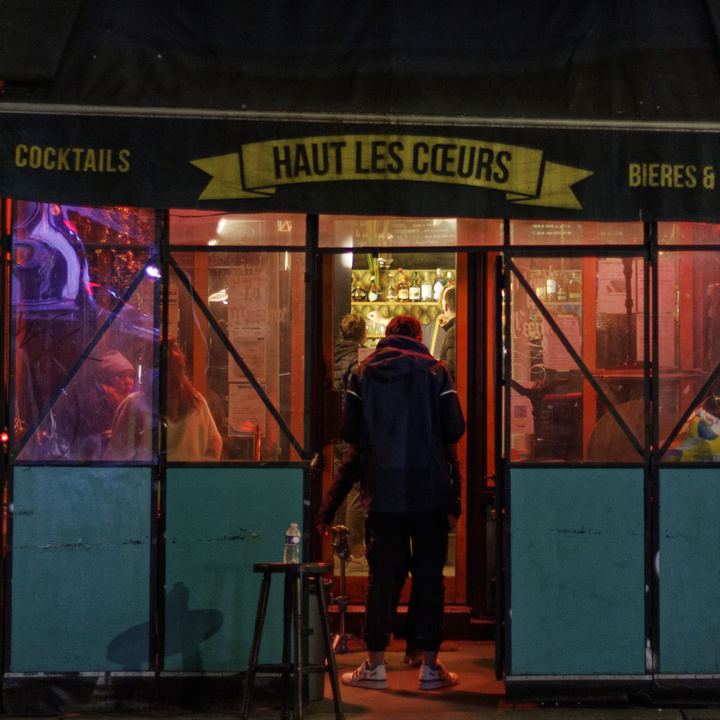 no description
https://www.flickr.com/photos/ztec/51758136479/
Albums: Paris