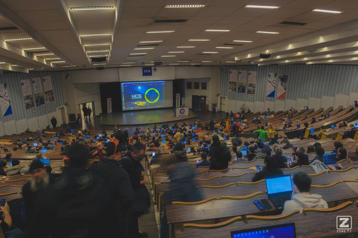 The Janson room filling up at FOSDEM