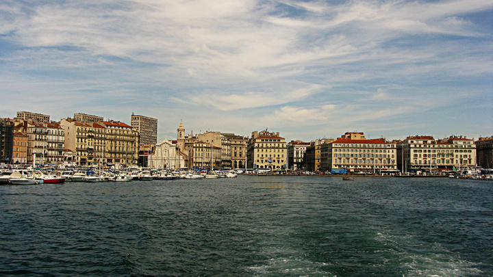 Vue du vieux port de marseille
https://www.flickr.com/photos/ztec/8443264136/
Albums: Architecture