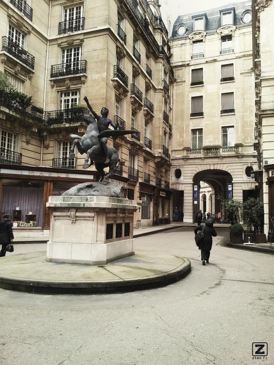 no description
https://www.flickr.com/photos/ztec/8574857949/
Albums: Paris, Boulot