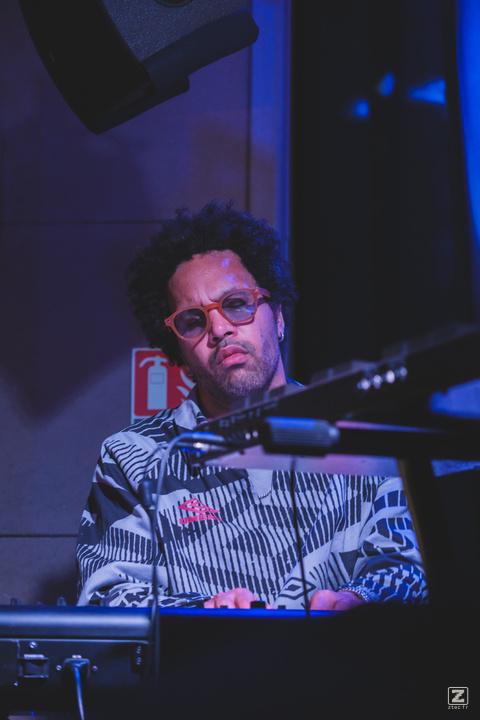 Tony Tixier playing keyboard