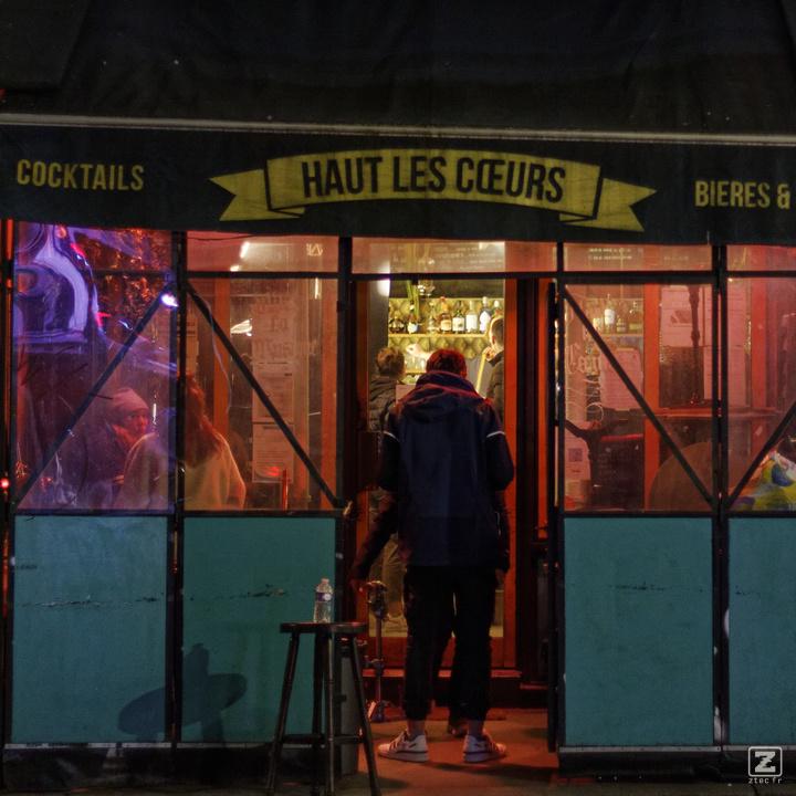 no description
https://www.flickr.com/photos/ztec/51758136479/
Albums: Paris