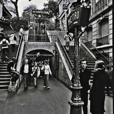 no description
https://www.flickr.com/photos/ztec/8442192217/
Albums: Architecture