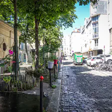 no description
https://www.flickr.com/photos/ztec/52143559292/
Albums: Paris