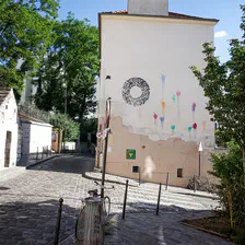 no description
https://www.flickr.com/photos/ztec/52144580911/
Albums: Paris