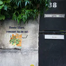 no description
https://www.flickr.com/photos/ztec/52145066905/
Albums: Paris